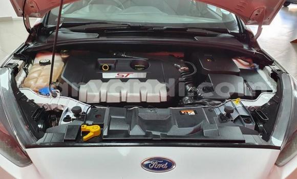 Acheter Occasion Voiture Ford Focus Blanc à Kalulushi, Copperbelt Acheter Occasion Voiture Ford Focus Blanc à Kalulushi, Copperbelt