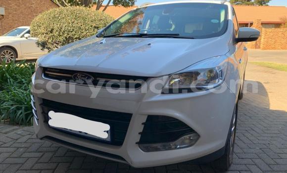 Acheter Occasion Voiture Ford Kuga Blanc à Chingola, Zambie Acheter Occasion Voiture Ford Kuga Blanc à Chingola, Zambie