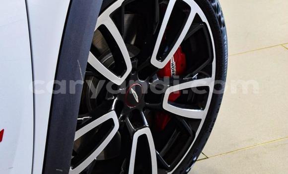 Acheter Occasion Voiture MINI Countryman Gris à Chingola, Zambie Acheter Occasion Voiture MINI Countryman Gris à Chingola, Zambie