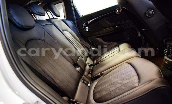 Acheter Occasion Voiture MINI Countryman Gris à Chingola, Zambie Acheter Occasion Voiture MINI Countryman Gris à Chingola, Zambie