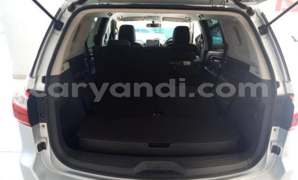 Acheter Occasion Voiture Isuzu MU-X Gris à Livingstone, Zambie Acheter Occasion Voiture Isuzu MU-X Gris à Livingstone, Zambie