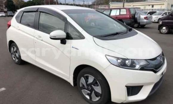 Buy Used Honda FIT White Car in Livingstone in Zambia Buy Used Honda FIT White Car in Livingstone in Zambia