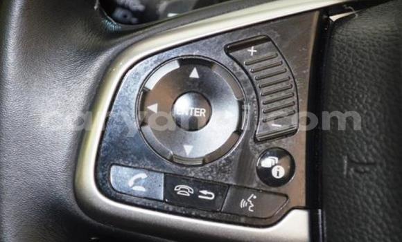 Buy Used Honda CR–V Silver Car in Livingstone in Zambia Buy Used Honda CR–V Silver Car in Livingstone in Zambia