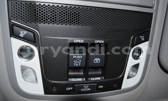 Buy Used Honda CR–V Silver Car in Livingstone in Zambia Buy Used Honda CR–V Silver Car in Livingstone in Zambia