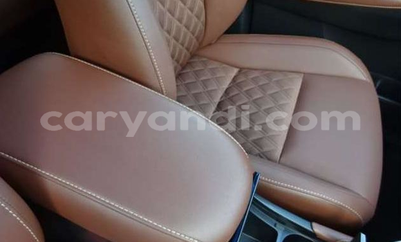 Acheter Occasion Voiture Toyota Harrier Noir à Livingstone, Zambie Acheter Occasion Voiture Toyota Harrier Noir à Livingstone, Zambie