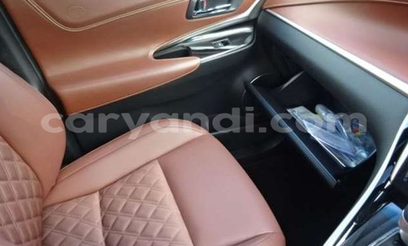 Acheter Occasion Voiture Toyota Harrier Noir à Livingstone, Zambie Acheter Occasion Voiture Toyota Harrier Noir à Livingstone, Zambie