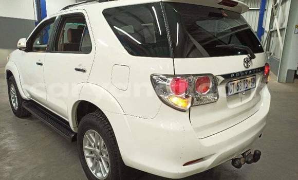 Acheter Occasion Voiture Toyota Fortuner Blanc à Chipata, Zambie Acheter Occasion Voiture Toyota Fortuner Blanc à Chipata, Zambie