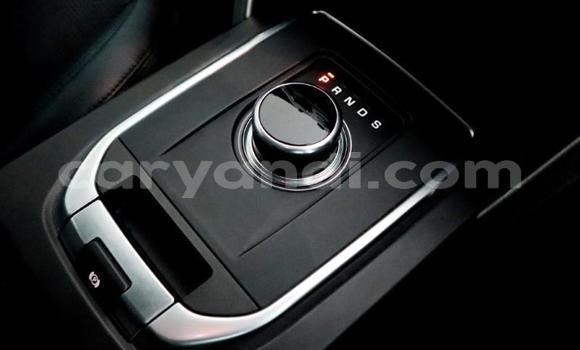 Buy Used Land Rover Discovery Sport Silver Car in Lusaka in Zambia Buy Used Land Rover Discovery Sport Silver Car in Lusaka in Zambia