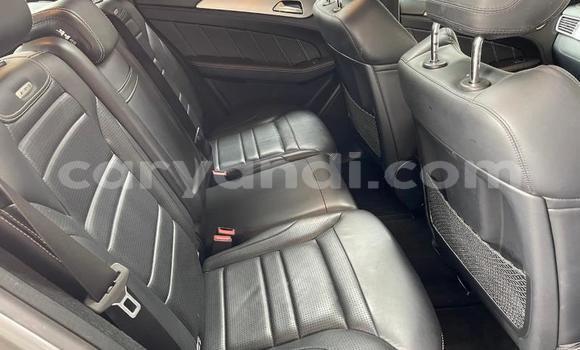 Tenga Tsaru Mercedes‒Benz M-klasse AMG Sirivha Mota in Chingola in Zambia Tenga Tsaru Mercedes‒Benz M-klasse AMG Sirivha Mota in Chingola in Zambia