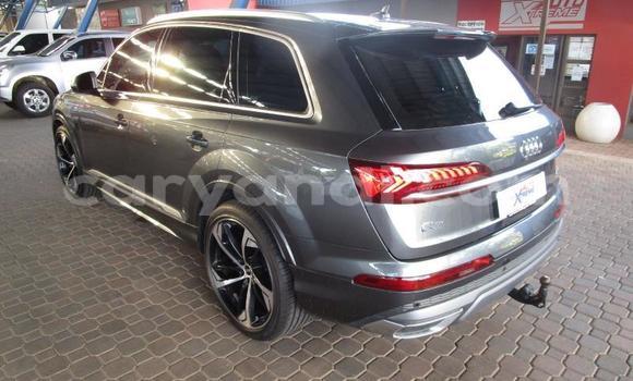 Tenga Tsaru Audi Q7 Sirivha Mota in Kitwe in Zambia Tenga Tsaru Audi Q7 Sirivha Mota in Kitwe in Zambia