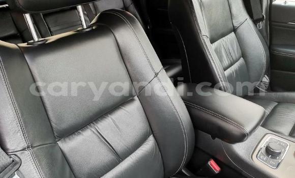 Tenga Tsaru Jeep Grand Cherokee Tsvuku Mota in Kitwe in Zambia Tenga Tsaru Jeep Grand Cherokee Tsvuku Mota in Kitwe in Zambia