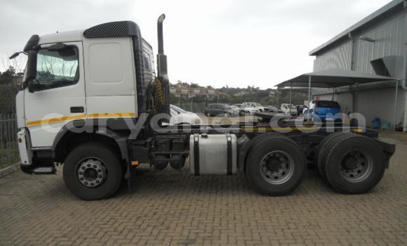 Buy Used Volvo FL White Truck in Lundazi in Eastern Buy Used Volvo FL White Truck in Lundazi in Eastern