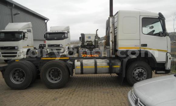 Buy Used Volvo FL White Truck in Lundazi in Eastern Buy Used Volvo FL White Truck in Lundazi in Eastern