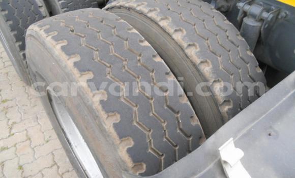 Buy Used Volvo FL White Truck in Lundazi in Eastern Buy Used Volvo FL White Truck in Lundazi in Eastern