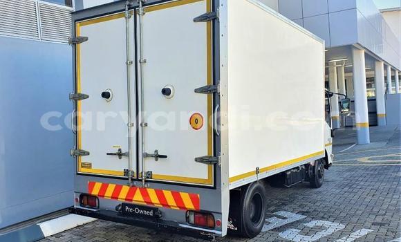 Buy Used Isuzu FTR 850 White Truck in Chipata in Zambia Buy Used Isuzu FTR 850 White Truck in Chipata in Zambia