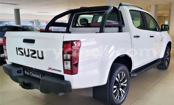 Acheter Occasion Voiture Isuzu D–MAX Blanc à Chingola, Zambie Acheter Occasion Voiture Isuzu D–MAX Blanc à Chingola, Zambie