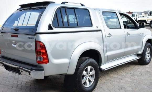 Acheter Occasion Voiture Toyota Hilux Gris à Chipata, Zambie Acheter Occasion Voiture Toyota Hilux Gris à Chipata, Zambie