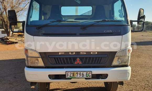 Buy Used Mitsubishi Fuso White Truck in Lusaka in Zambia Buy Used Mitsubishi Fuso White Truck in Lusaka in Zambia