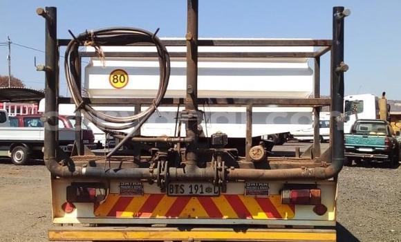 Buy Used Isuzu FTR 850 White Truck in Chipata in Zambia Buy Used Isuzu FTR 850 White Truck in Chipata in Zambia