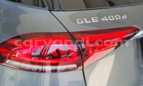 Acheter Occasion Voiture Mercedes‒Benz AMG GLE Gris à Livingstone, Zambie Acheter Occasion Voiture Mercedes‒Benz AMG GLE Gris à Livingstone, Zambie