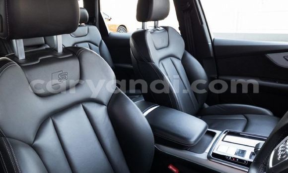 Buy Used Audi Q7 Red Car in Livingstone in Zambia Buy Used Audi Q7 Red Car in Livingstone in Zambia