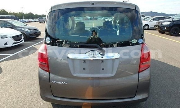 Acheter Import Voiture Toyota Ractis Marron à Lusaka, Zambie Acheter Import Voiture Toyota Ractis Marron à Lusaka, Zambie