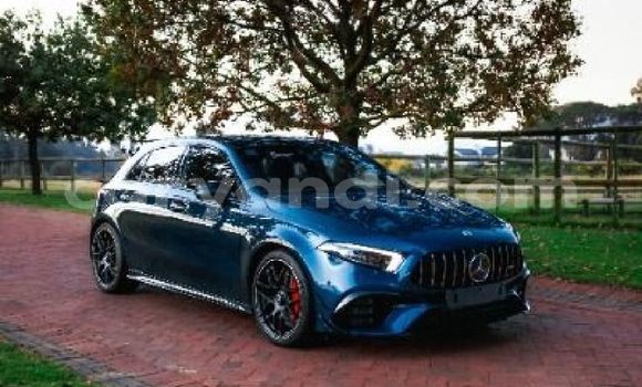 Acheter Occasion Voiture Mercedes‒Benz A-klasse AMG Bleu à Livingstone, Zambie