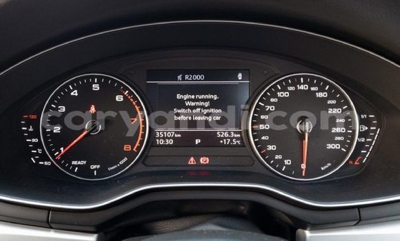 Nunua Ilio tumika Audi A4 Nyeupe Gari ndani ya Livingstone nchini Zambia Nunua Ilio tumika Audi A4 Nyeupe Gari ndani ya Livingstone nchini Zambia