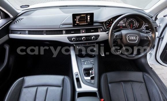 Nunua Ilio tumika Audi A4 Nyeupe Gari ndani ya Livingstone nchini Zambia Nunua Ilio tumika Audi A4 Nyeupe Gari ndani ya Livingstone nchini Zambia