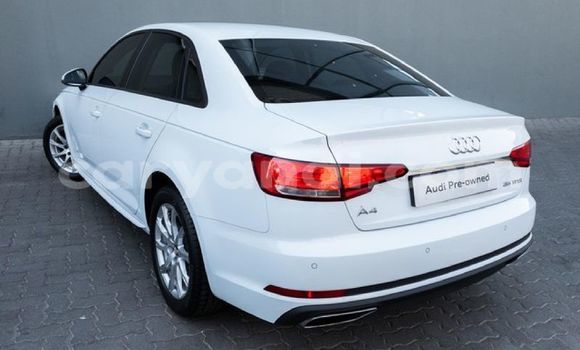 Nunua Ilio tumika Audi A4 Nyeupe Gari ndani ya Livingstone nchini Zambia Nunua Ilio tumika Audi A4 Nyeupe Gari ndani ya Livingstone nchini Zambia