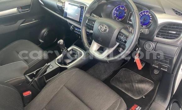 Buy Used Toyota Hilux White Car in Livingstone in Zambia Buy Used Toyota Hilux White Car in Livingstone in Zambia