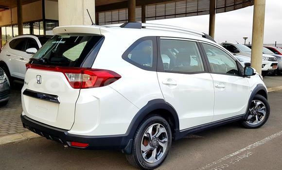 Buy Used Honda BR-V White Car in Chinsali in Northern Buy Used Honda BR-V White Car in Chinsali in Northern