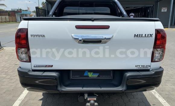 Buy Used Toyota Hilux White Car in Chipata in Zambia Buy Used Toyota Hilux White Car in Chipata in Zambia