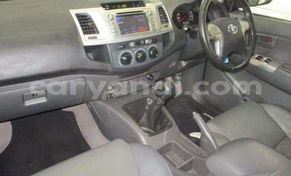 Acheter Occasion Voiture Isuzu KB Blanc à Chipata, Zambie Acheter Occasion Voiture Isuzu KB Blanc à Chipata, Zambie