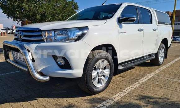 Acheter Occasion Voiture Toyota Hilux Blanc à Chipata, Zambie Acheter Occasion Voiture Toyota Hilux Blanc à Chipata, Zambie