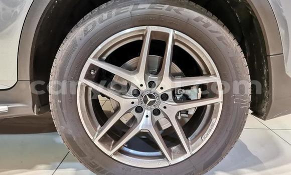 Tenga Tsaru Mercedes-Benz GLC 250D Zvimwe Mota in Livingstone in Zambia Tenga Tsaru Mercedes-Benz GLC 250D Zvimwe Mota in Livingstone in Zambia