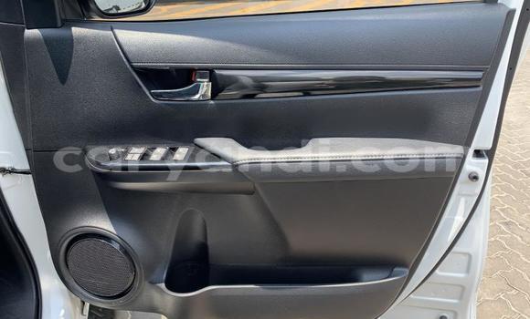 Buy Used Toyota Hilux White Car in Chingola in Zambia Buy Used Toyota Hilux White Car in Chingola in Zambia