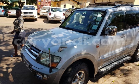 Tenga Tsaru Mitsubishi Pajero Sirivha Mota in Lusaka in Zambia Tenga Tsaru Mitsubishi Pajero Sirivha Mota in Lusaka in Zambia