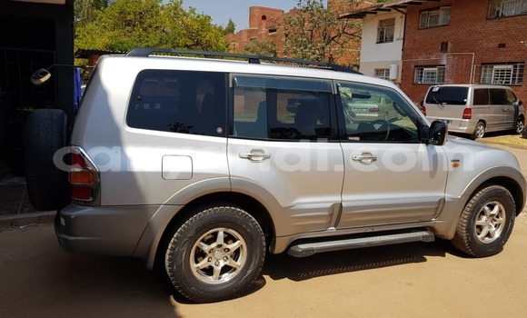 Tenga Tsaru Mitsubishi Pajero Sirivha Mota in Lusaka in Zambia Tenga Tsaru Mitsubishi Pajero Sirivha Mota in Lusaka in Zambia