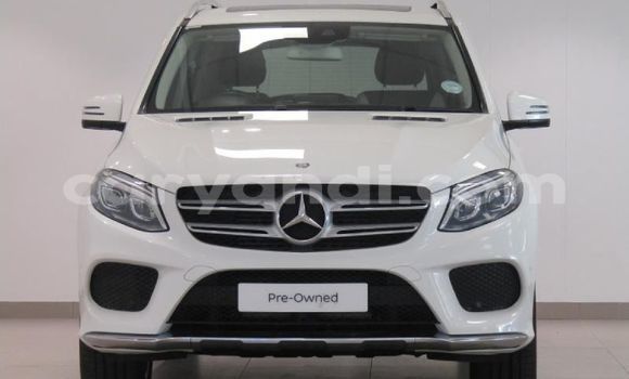 Buy Used Mercedes‒Benz GLE White Car in Livingstone in Zambia Buy Used Mercedes‒Benz GLE White Car in Livingstone in Zambia