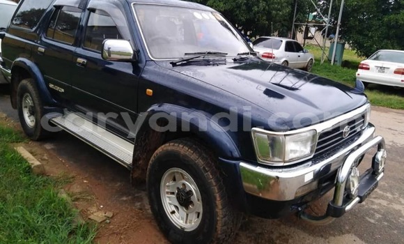 Acheter Occasion Voiture Toyota Hilux Surf Bleu à Lusaka, Zambie Acheter Occasion Voiture Toyota Hilux Surf Bleu à Lusaka, Zambie