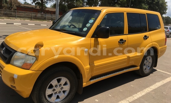 Nunua Ilio tumika Mitsubishi Pajero Nyingine Gari ndani ya Lusaka nchini Zambia Nunua Ilio tumika Mitsubishi Pajero Nyingine Gari ndani ya Lusaka nchini Zambia