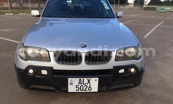 Acheter Occasion Voiture BMW X3 Blanc à Lusaka, Zambie Acheter Occasion Voiture BMW X3 Blanc à Lusaka, Zambie