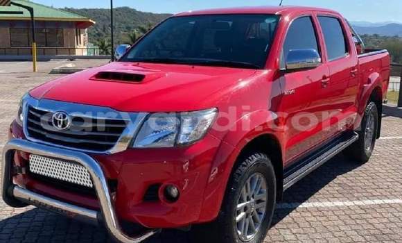 Acheter Occasion Voiture Toyota Hilux Rouge à Chipata, Zambie