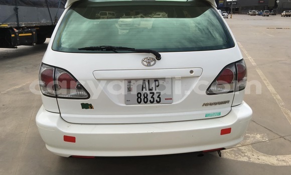 Buy Used Toyota Harrier White Car in Lusaka in Zambia Buy Used Toyota Harrier White Car in Lusaka in Zambia