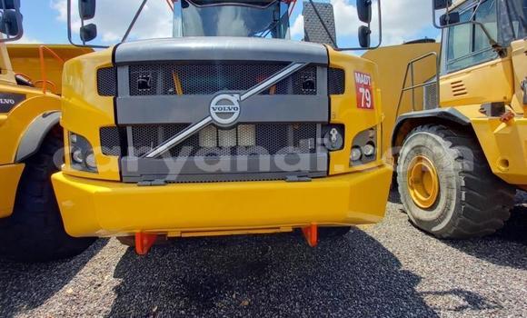 Acheter Occasion Utilitaire Volvo F4 Autre à Lusaka, Zambie Acheter Occasion Utilitaire Volvo F4 Autre à Lusaka, Zambie