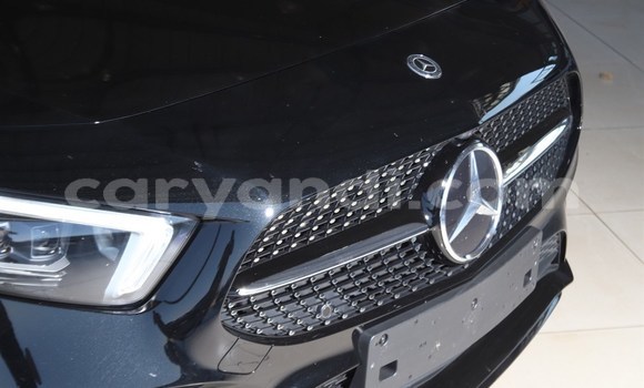 Nunua Ilio tumika Mercedes-Benz A200 Nyeusi Gari ndani ya Lusaka nchini Zambia Nunua Ilio tumika Mercedes-Benz A200 Nyeusi Gari ndani ya Lusaka nchini Zambia