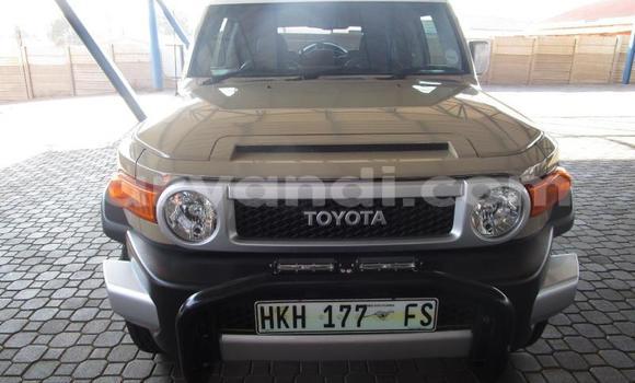 Acheter Occasion Voiture Toyota FJ Cruiser Beige à Lusaka, Zambie Acheter Occasion Voiture Toyota FJ Cruiser Beige à Lusaka, Zambie