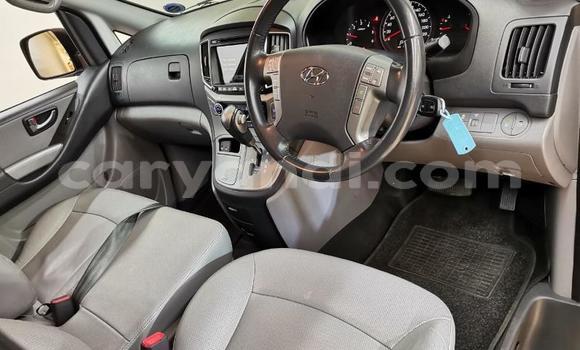 Buy Used Hyundai H1 Silver Car in Lusaka in Zambia Buy Used Hyundai H1 Silver Car in Lusaka in Zambia