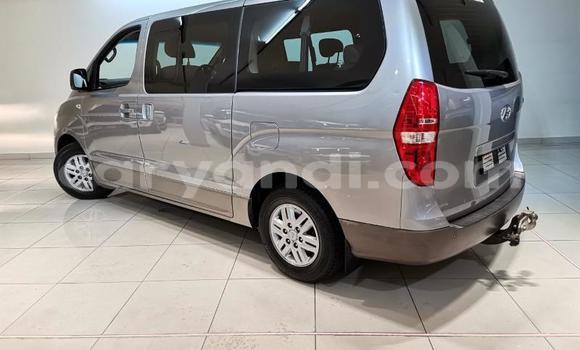 Buy Used Hyundai H1 Silver Car in Lusaka in Zambia Buy Used Hyundai H1 Silver Car in Lusaka in Zambia